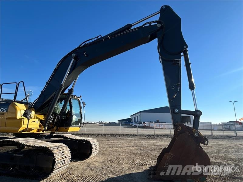 John Deere 350GLC Tracked Excavator حفارات زحافة
