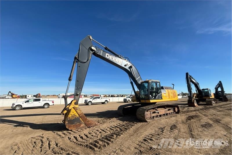 John Deere 350GLC Tracked Excavator حفارات زحافة