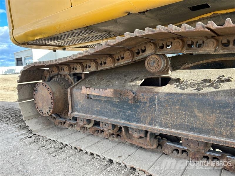 John Deere 350GLC Tracked Excavator حفارات زحافة