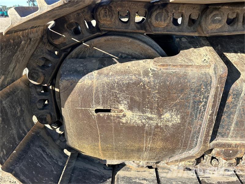 John Deere 350GLC Tracked Excavator حفارات زحافة