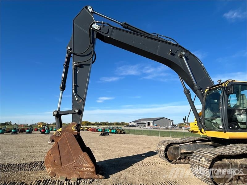 John Deere 350GLC Tracked Excavator حفارات زحافة