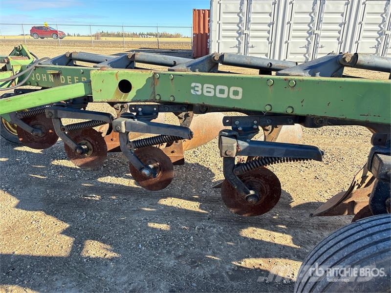 John Deere 3600 6 Bottom Breaking Plow Aratri