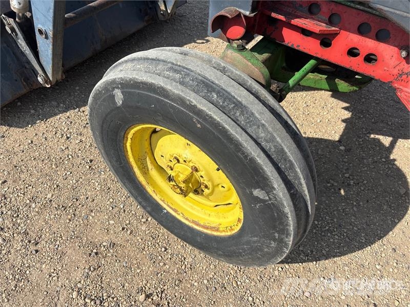 John Deere 4010 22T 2WD Utility Tractor 소형 트랙터