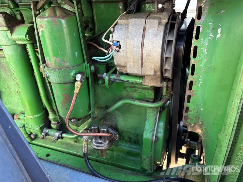 John Deere 4010 22T 2WD Utility Tractor 소형 트랙터