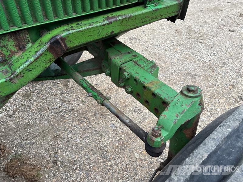 John Deere 4040 2WD Tractor Traktorji