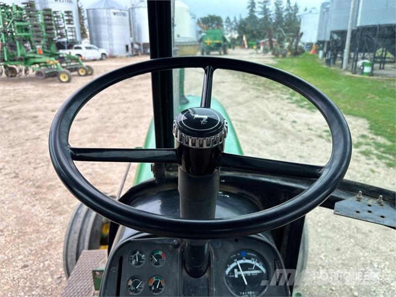 John Deere 4040 2WD Tractor Traktorji