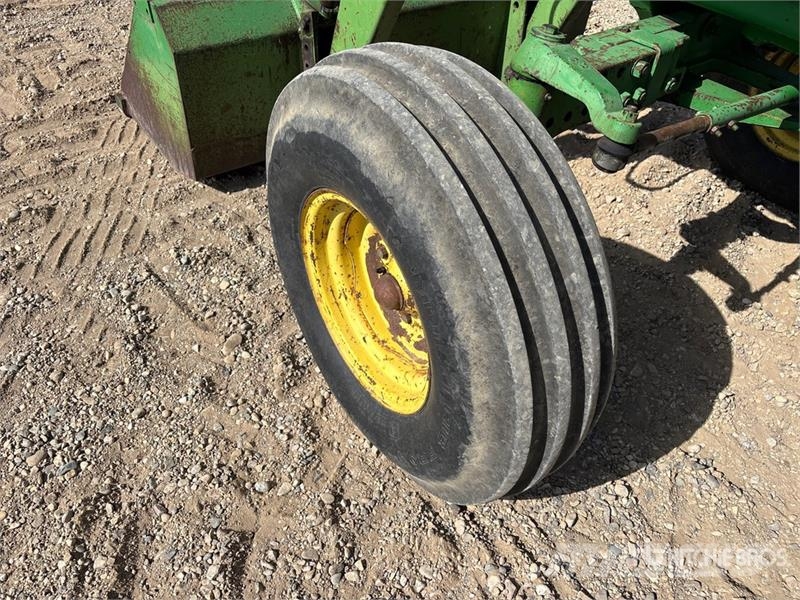 John Deere 4050 拖拉机/农用车