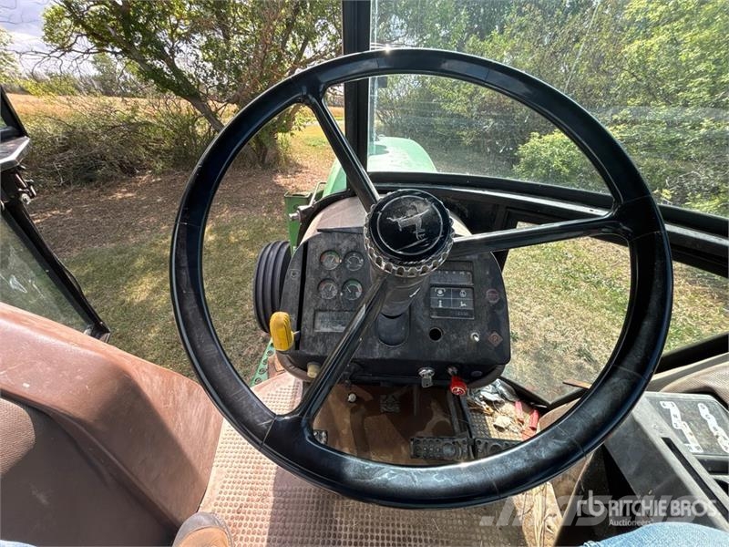 John Deere 4050 Трактори