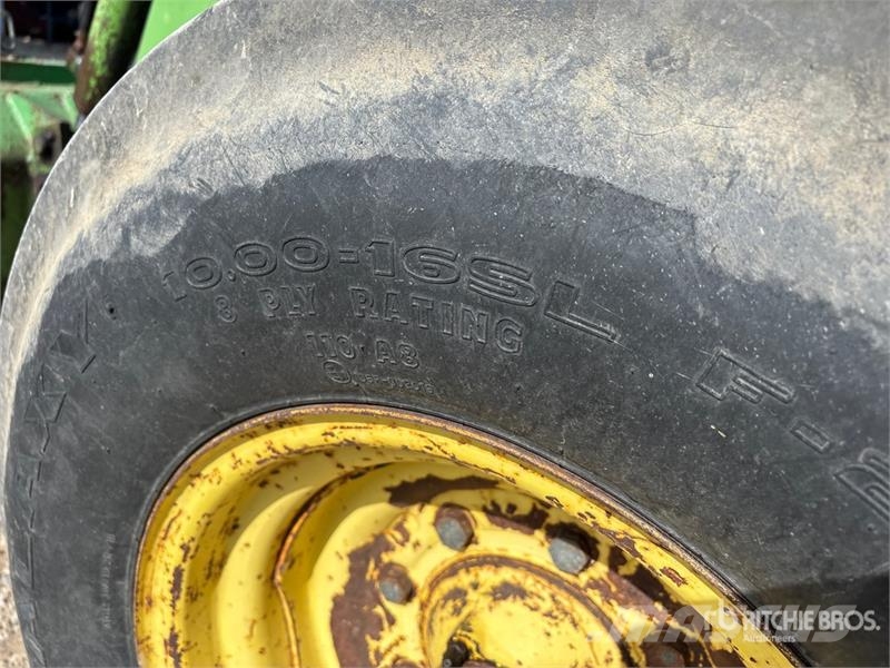 John Deere 4050 拖拉机/农用车