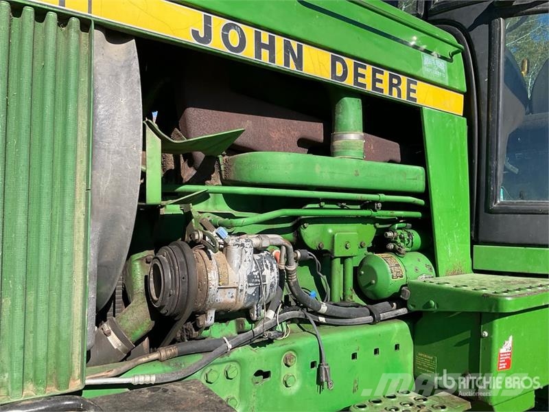 John Deere 4050 2WD Tractor Traktorid