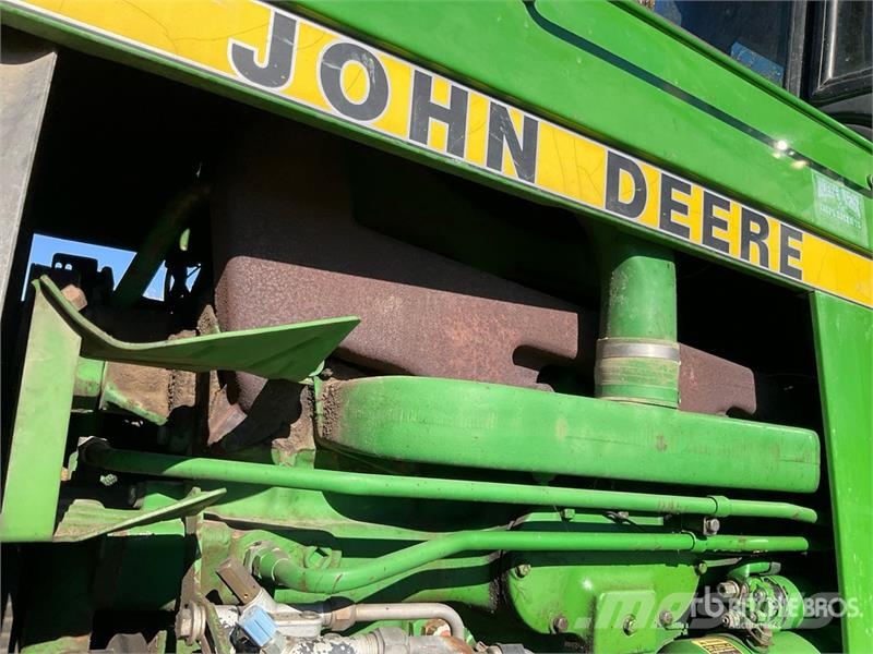 John Deere 4050 2WD Tractor Traktorid