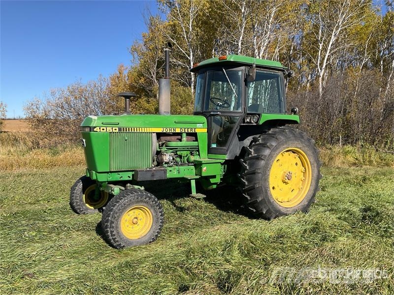 John Deere 4050 2WD Tractor Traktorid