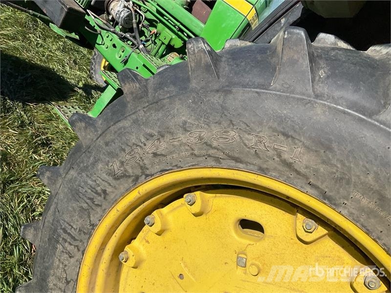 John Deere 4050 2WD Tractor Traktorid