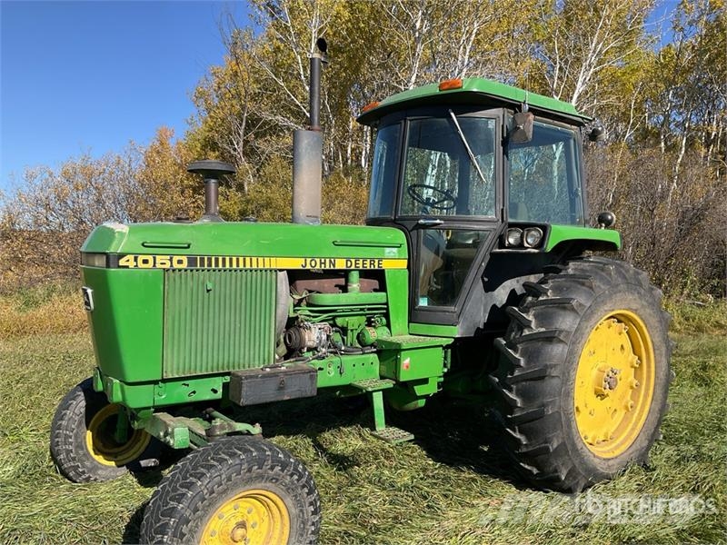 John Deere 4050 2WD Tractor Traktorid