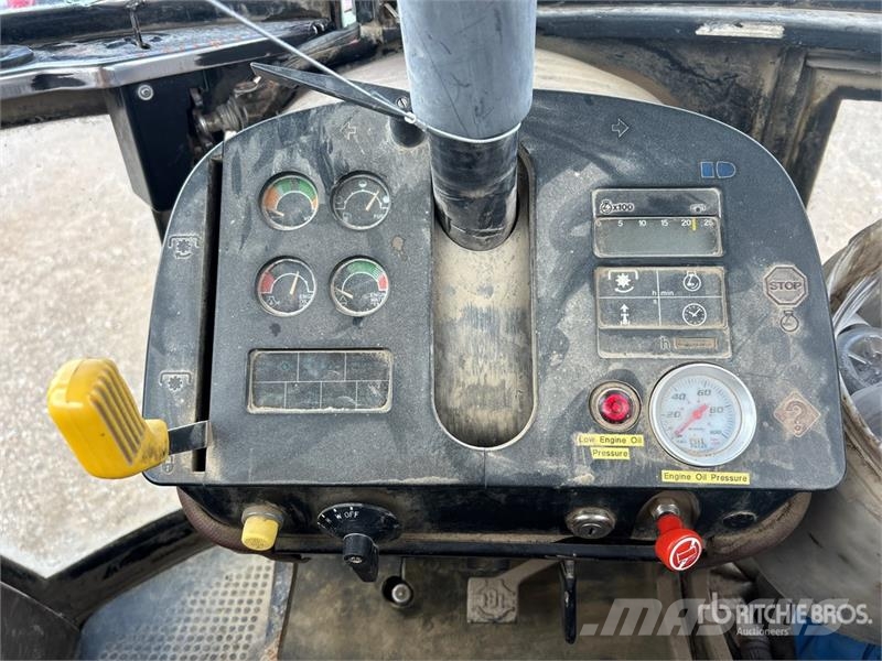 John Deere 4050 2WD Tractor Traktori