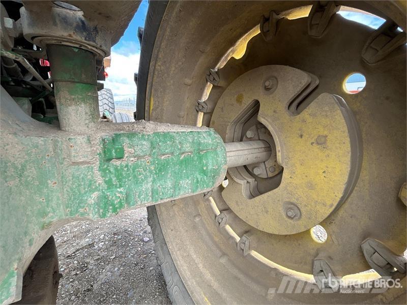 John Deere 4050 2WD Tractor Traktori