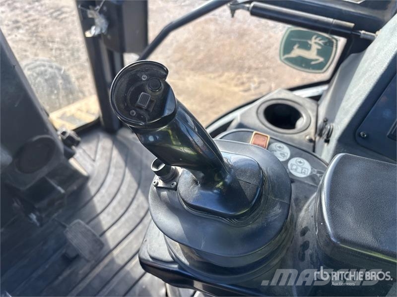 John Deere 410 Retroescavadoras