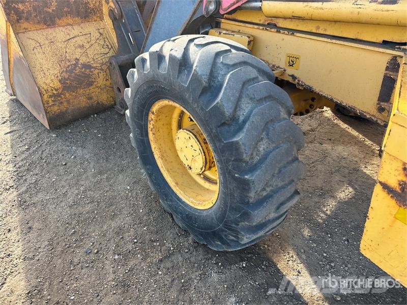 John Deere 410 Retroescavadoras