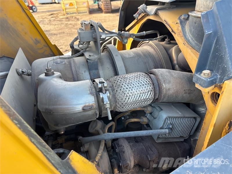 John Deere 410 Retroescavadoras