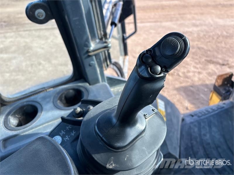 John Deere 410 Retroescavadoras