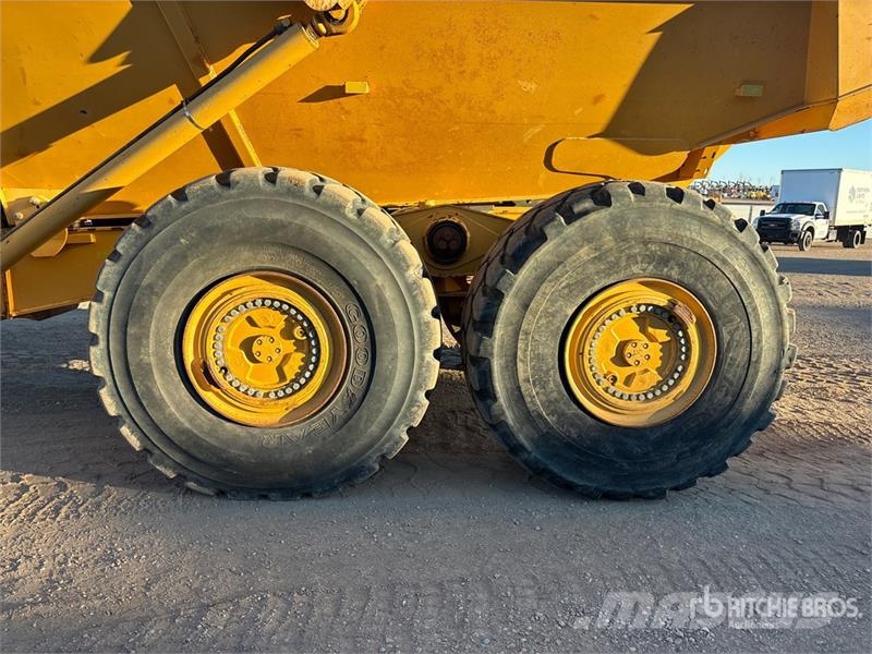 John Deere 410E Camiões articulados