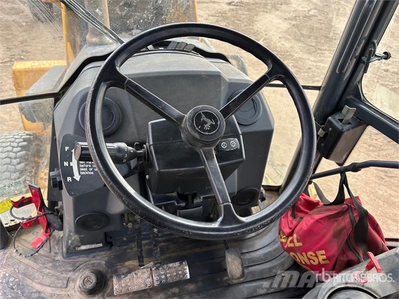 John Deere 410K Kazıcı yükleyiciler - beko loder