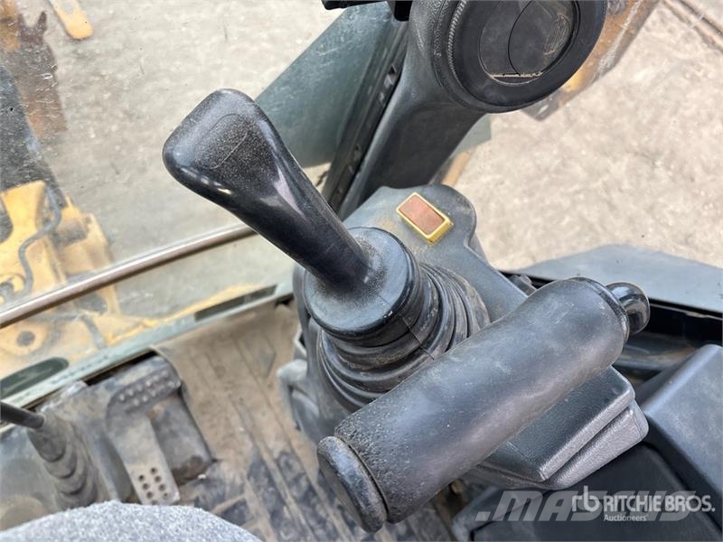 John Deere 410K Kazıcı yükleyiciler - beko loder