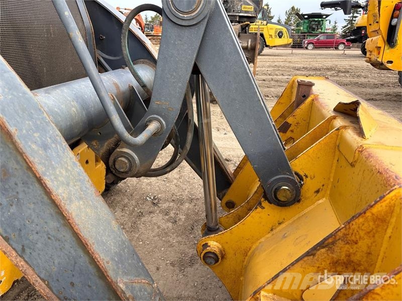 John Deere 410K Kazıcı yükleyiciler - beko loder
