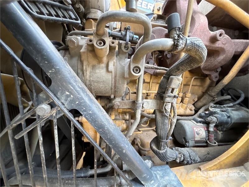 John Deere 410K Kazıcı yükleyiciler - beko loder