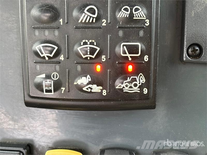 John Deere 410K Kazıcı yükleyiciler - beko loder
