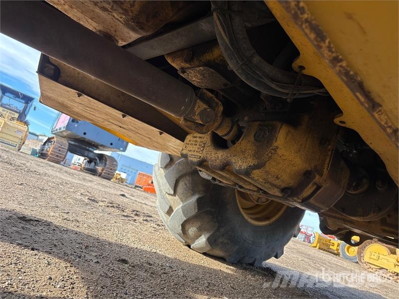 John Deere 410TK 4x4 Backhoe Loader Retrocargadoras