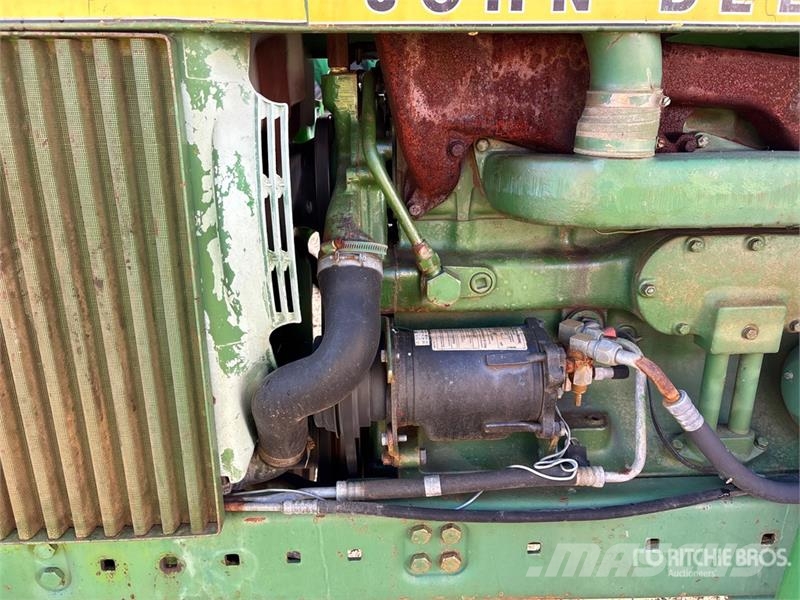 John Deere 4230 2WD Tractor Traktori