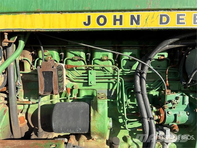 John Deere 4230 2WD Tractor Traktori