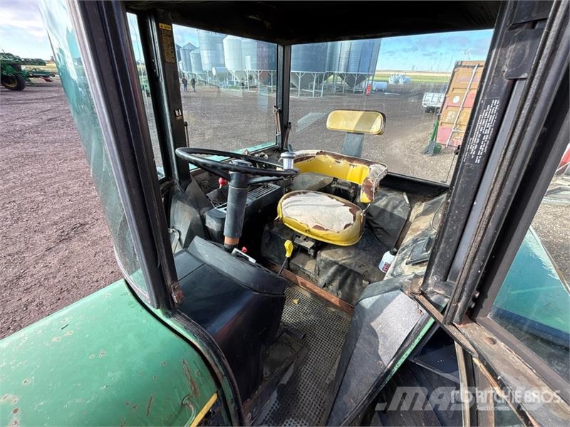 John Deere 4230 2WD Tractor Traktori