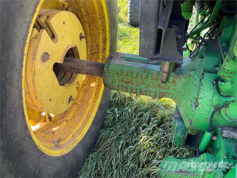 John Deere 4250 Tractors