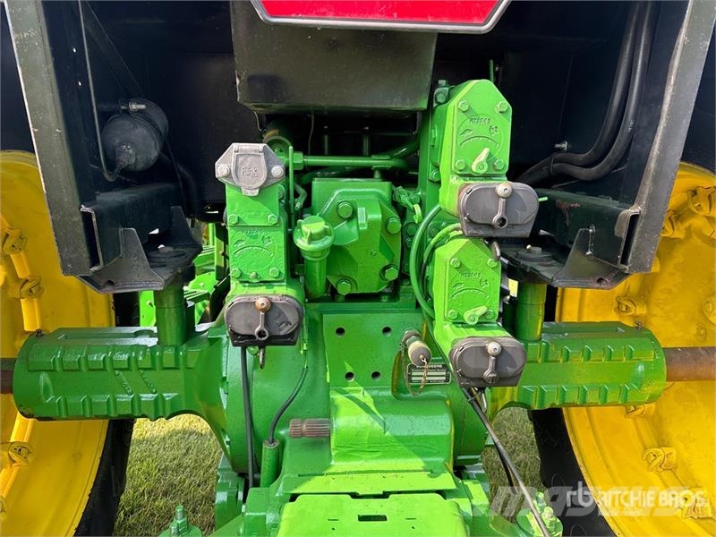 John Deere 4250 4WD Tractor Traktorji