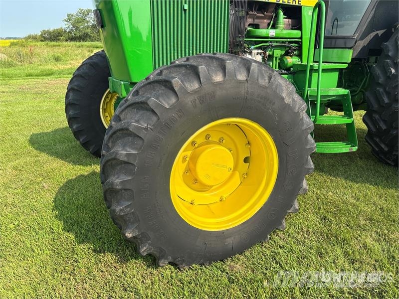 John Deere 4250 4WD Tractor Traktorji