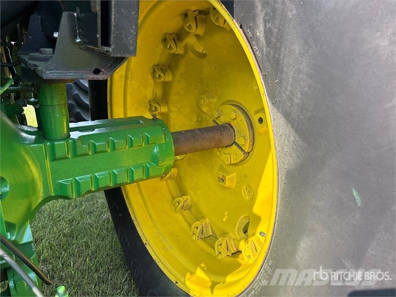 John Deere 4250 4WD Tractor Traktorji