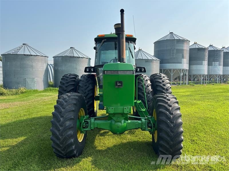 John Deere 4250 4WD Tractor Traktorji