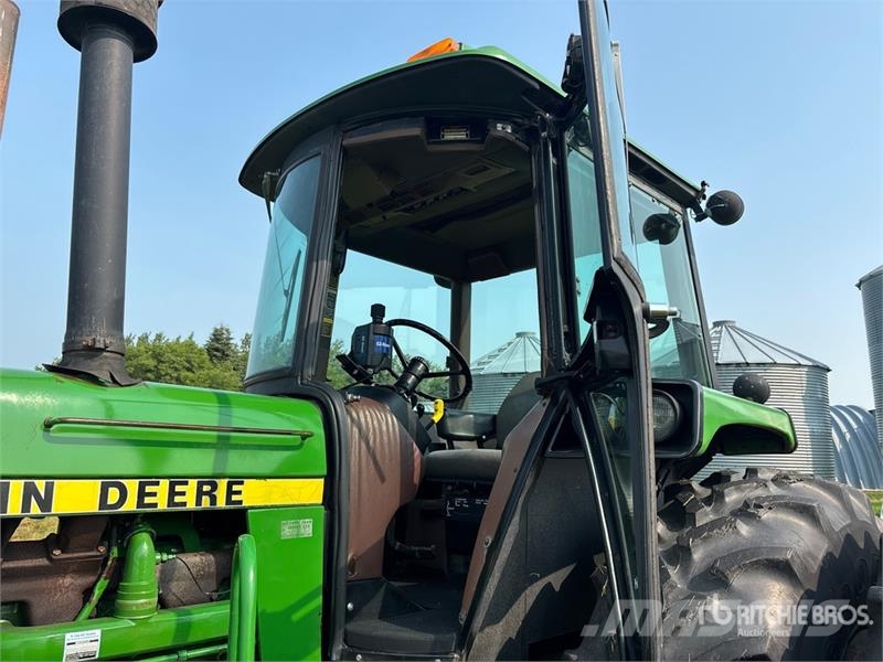 John Deere 4250 4WD Tractor Traktorji