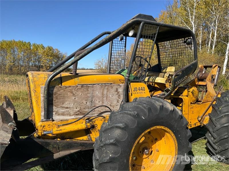 John Deere 440 4x4 Line Series-A Skidder Skideri