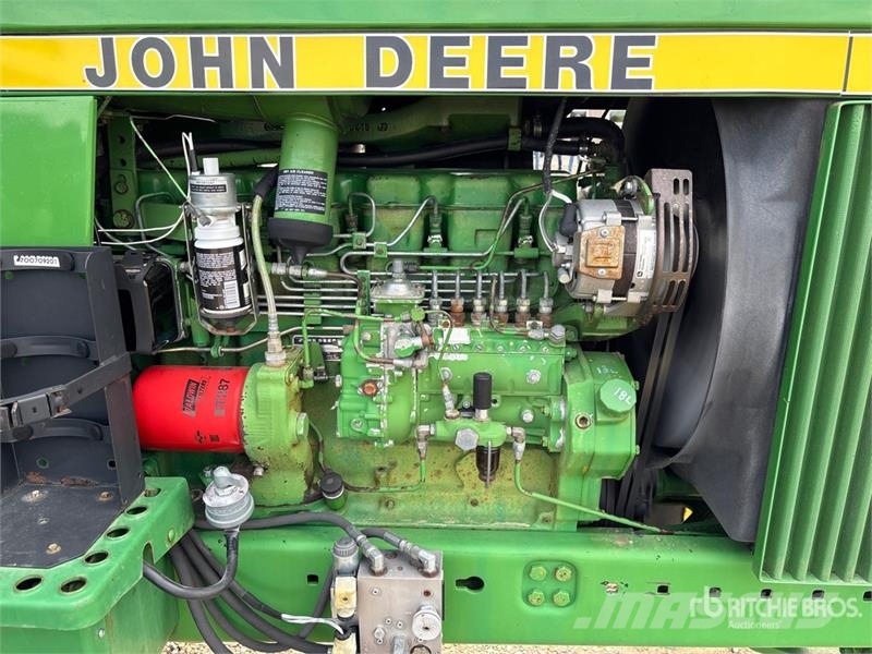 John Deere 4440 Tractors