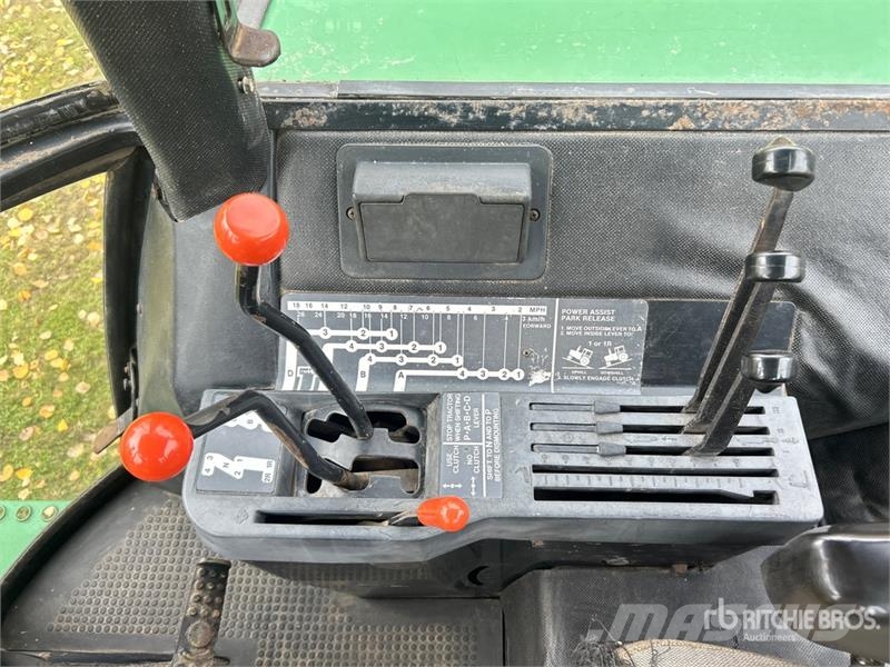 John Deere 4440 Τρακτέρ