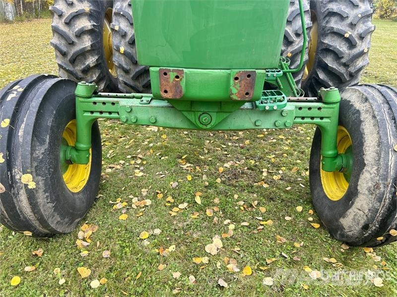 John Deere 4440 Traktorok