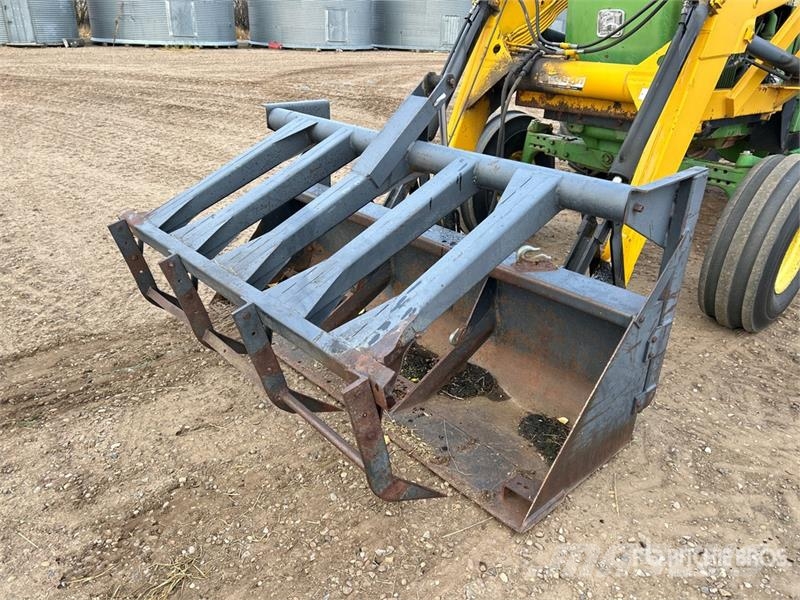 John Deere 4440 Traktori