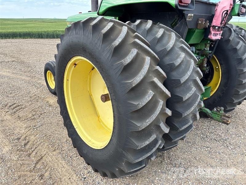 John Deere 4440 Tractors