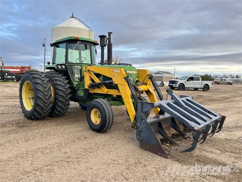John Deere 4440 Traktori