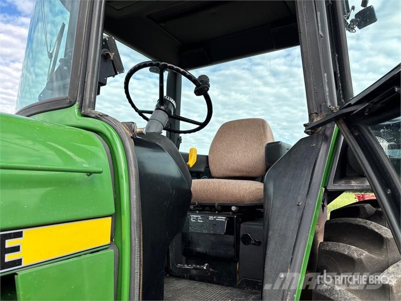 John Deere 4440 Tractors
