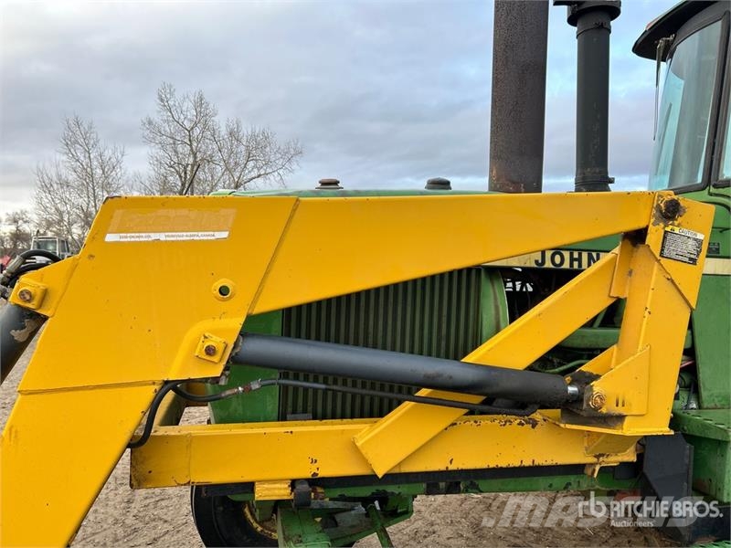 John Deere 4440 Traktori