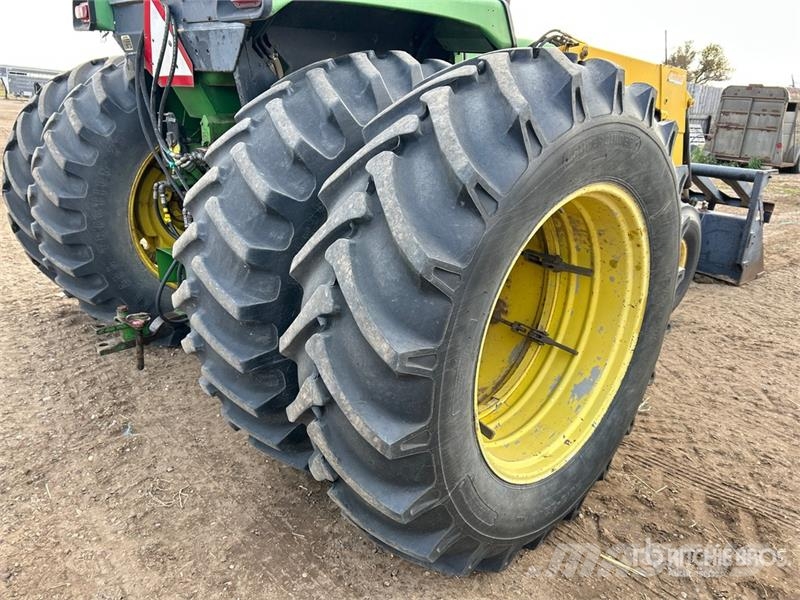 John Deere 4440 Traktori